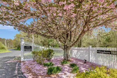 283 East Main St #16 1