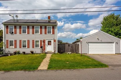 224 Denham Ave 1