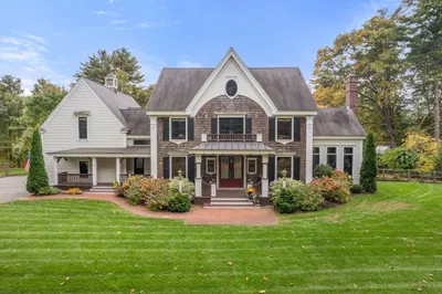 377 Lincoln Rd 1