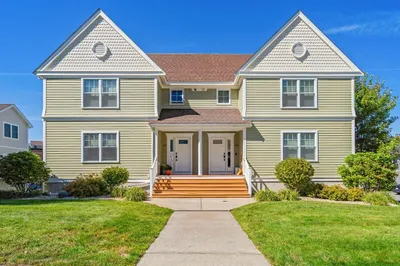 78 Oak Street #78 1