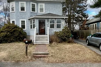 35 Fairview Rd 1
