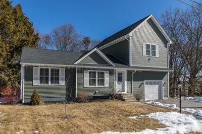 32 Woodland Heights Drive 1