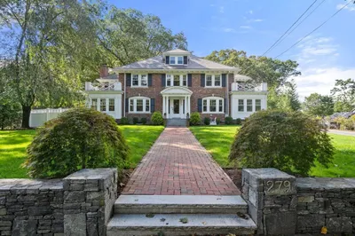 279 Chestnut Street
