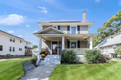 44 Raymond Street