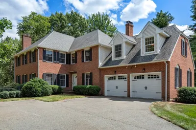 74 Buckskin Dr