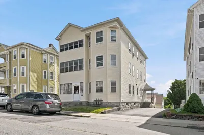 16 Plantation Street 1