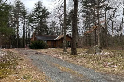 22 Raymond Dr