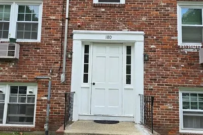 180 Nesmith St #5