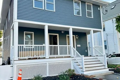 173 Safford St #2