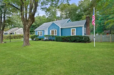 206 Carver Road 1