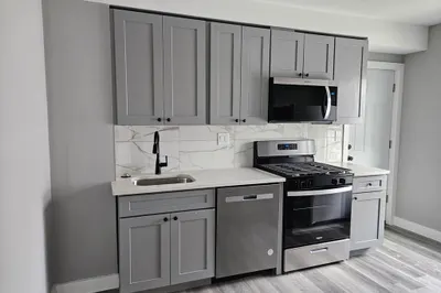 32 Irving St #2F 1