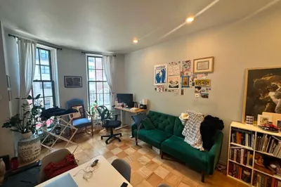 21 Bowdoin St #2A 1