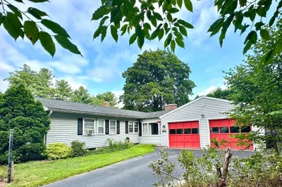 71 Forest Glen 1