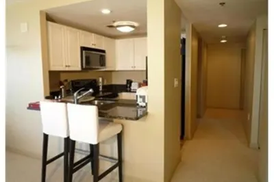 8-10 Museum Way #2104