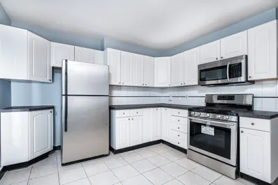 91 Pine Street #2