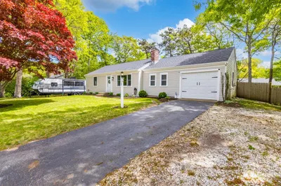 17 Swift Brook Rd 1