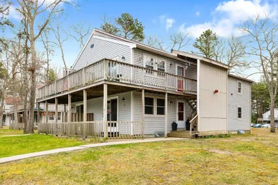 70 Cape Drive #7B