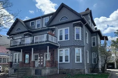 159 Brown St #6 1