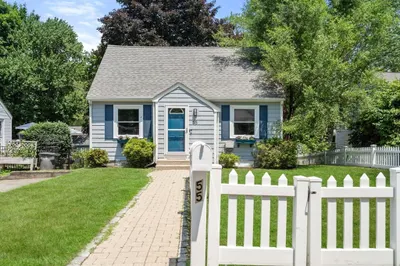 55 Joclyn Ave
