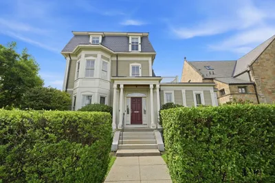 130 Mount Auburn St #130 1