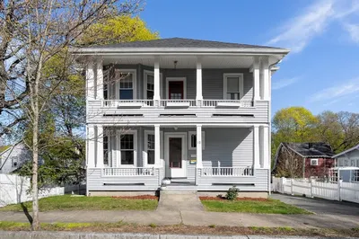 10 Lanark Road #1 1