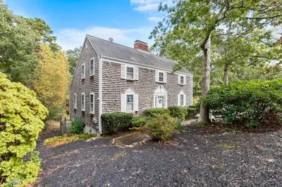 43 Crestview Drive