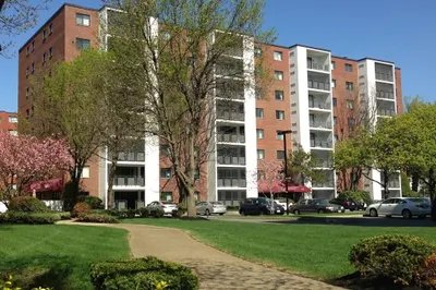 22 Ninth St #803