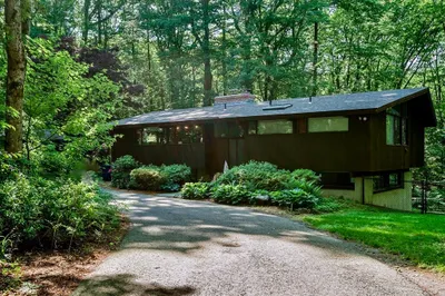 132 Meadow Wood Dr 1