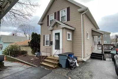 9 Thayer Street