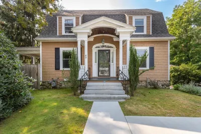 49 Central St