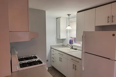 5 Forbes St #4