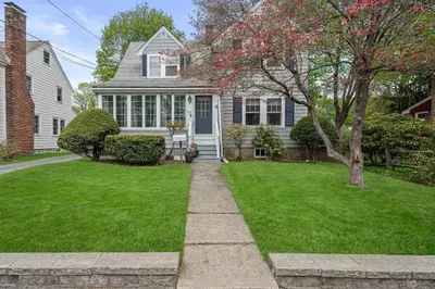 103 Madison Street 1