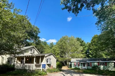 10 Stearns Ave