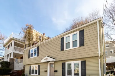 43 Sagamore Ave #1A 1