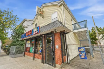 43 Broad St 1