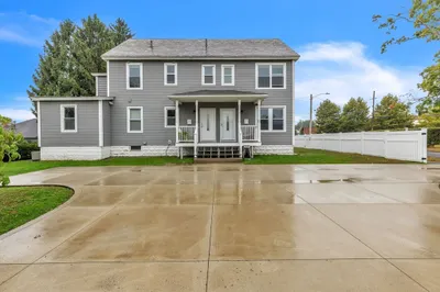 11 Hamlin Place 1