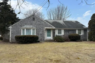 53 Pine Rd 1