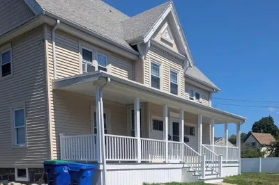 11 Maple St #1 1