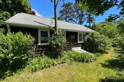 44 Mill Pond Rd