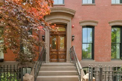 541 Massachusetts St #3 1