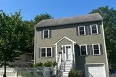 207 Renfrew Street #207 1