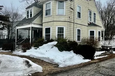 750 Main St