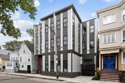47 Condor St #202A 1