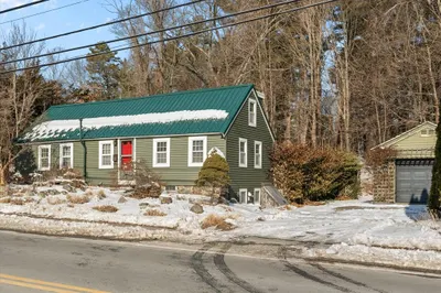 153 W. Main St 1