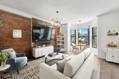 158 F St #2