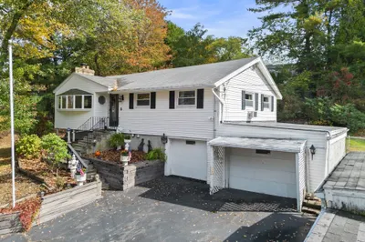 5 Anderson St 1