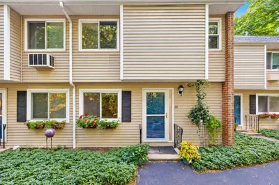 34 Glen Devin St #34 1