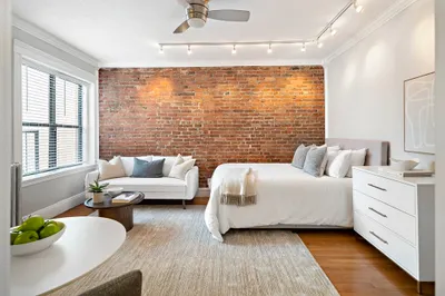 1038 Beacon Street #302