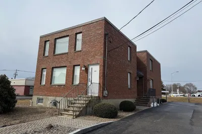 34 Monk St 1