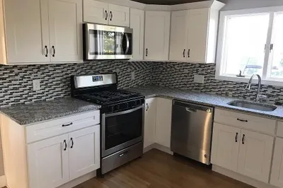 209 Vine St #3